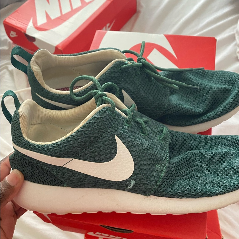 Nike Roshe Runs